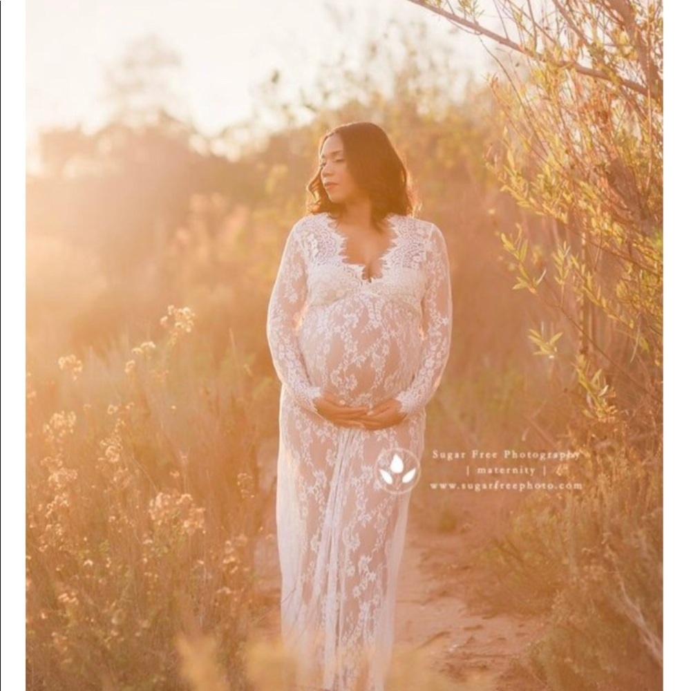 Maternity lace dress